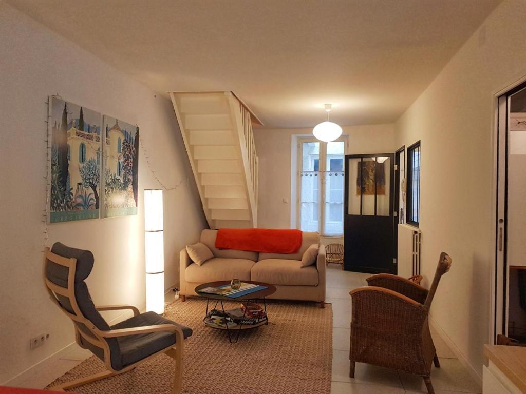 La Maison De Ville 76M2 Avec Terrasse De 22M2 La Rochelle  Eksteriør bilde
